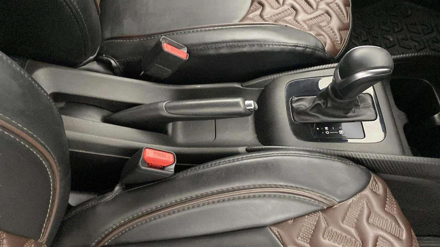 2024 Maruti FRONX DELTA 1.2 AGS, Petrol, Automatic, 14,442 km, Gear Lever