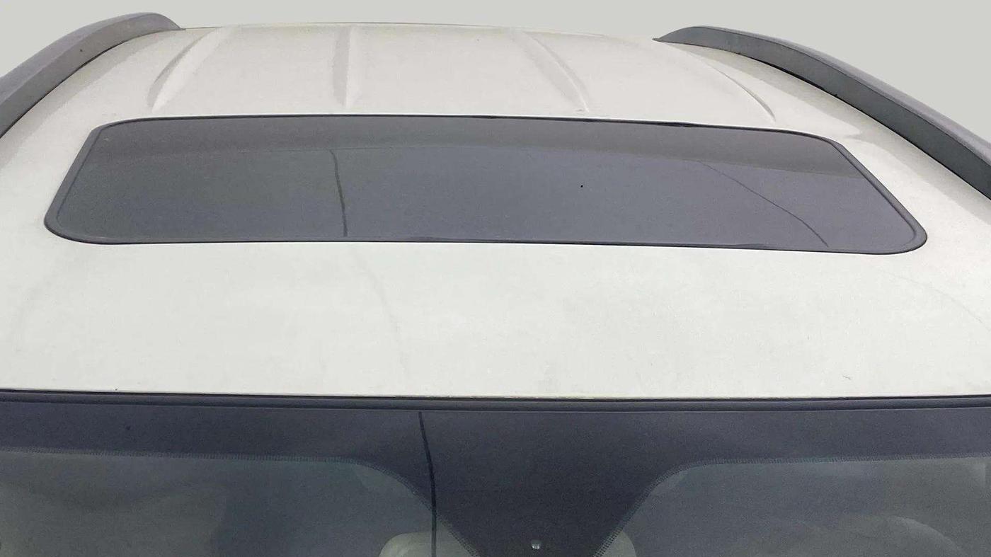 2019 Mahindra XUV500 W11, Diesel, Manual, 96,144 km, Moonroof/ Sunroof