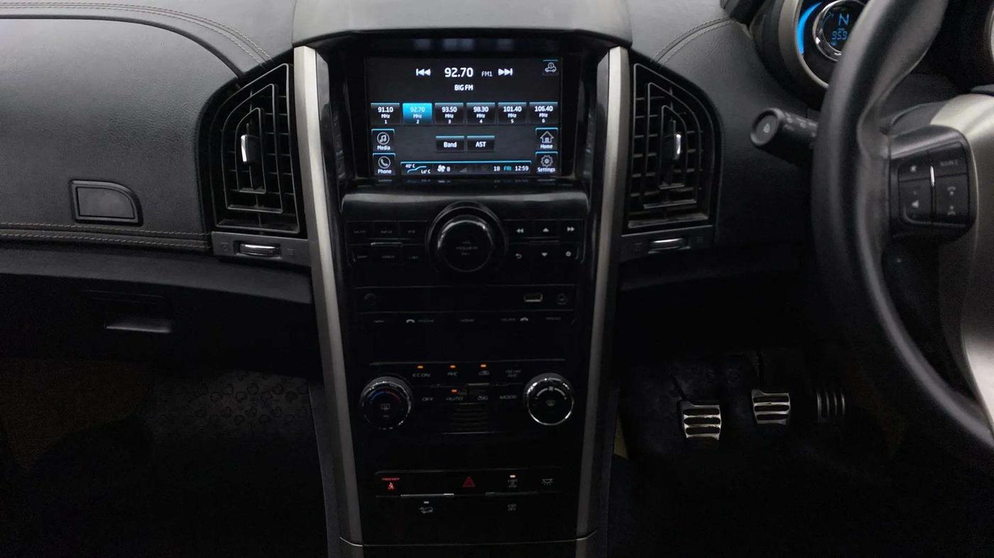 2019 Mahindra XUV500 W11, Diesel, Manual, 96,144 km, Air Conditioner