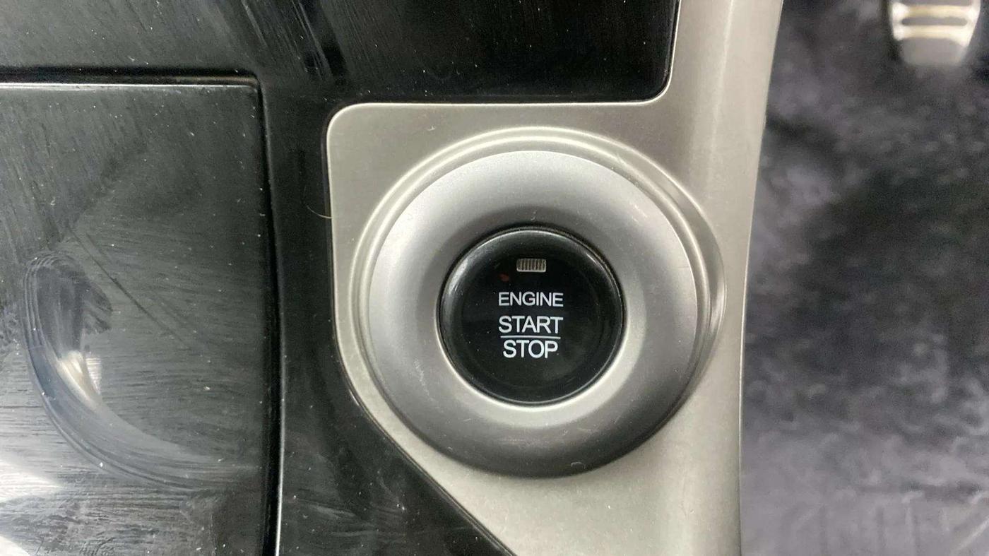 2019 Mahindra XUV500 W11, Diesel, Manual, 96,144 km, Keyless Start/ Stop Button