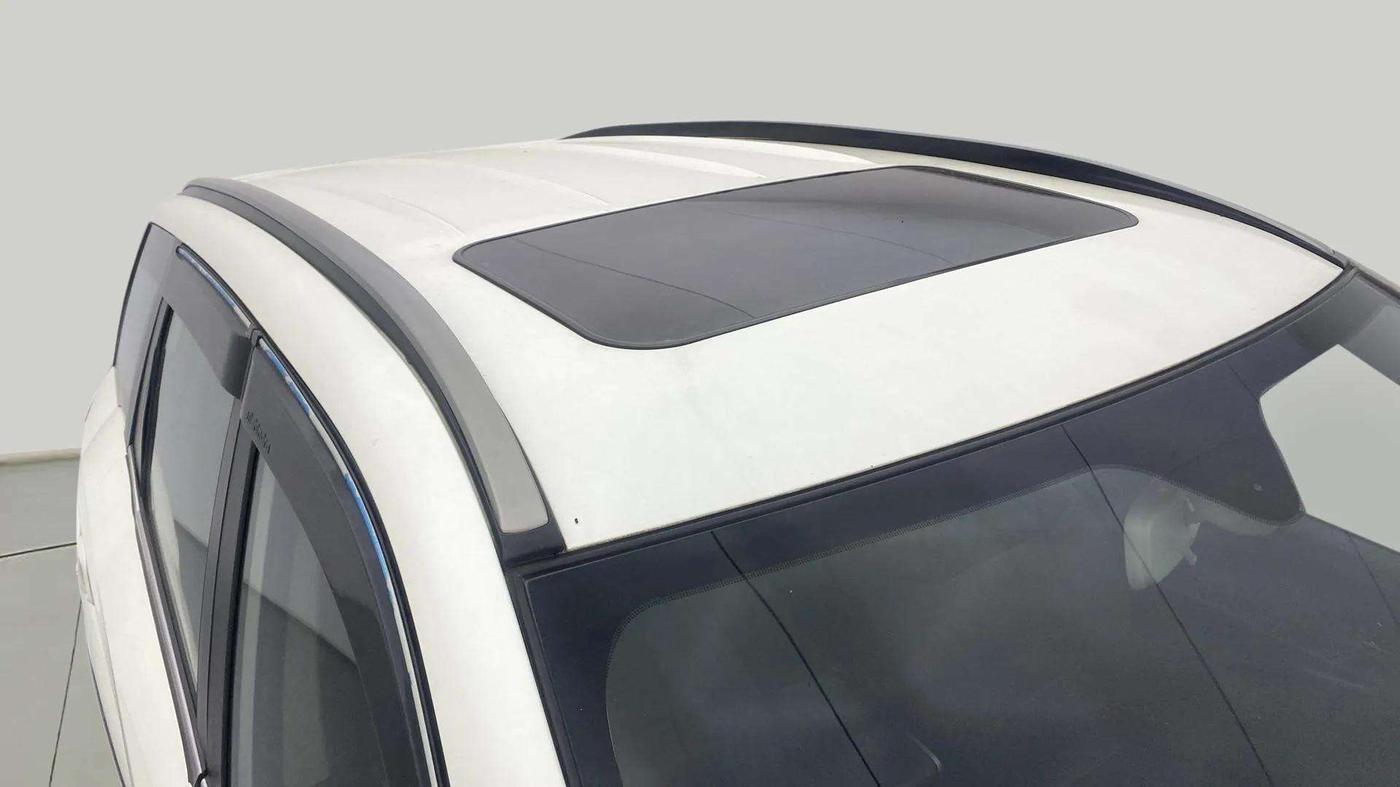 2019 Mahindra XUV500 W11, Diesel, Manual, 96,144 km, Roof