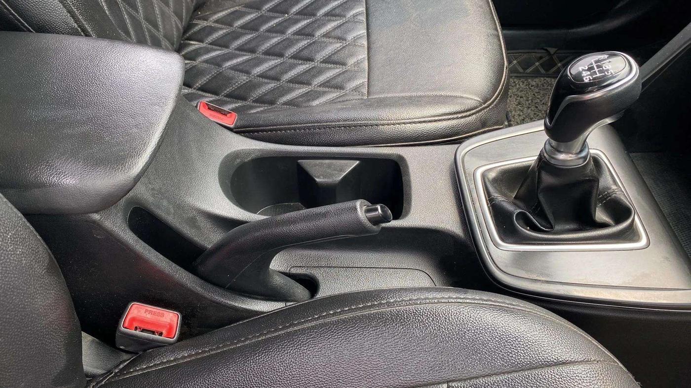 2021 Hyundai Creta S 1.5 PETROL, Petrol, Manual, 57,351 km, Gear Lever