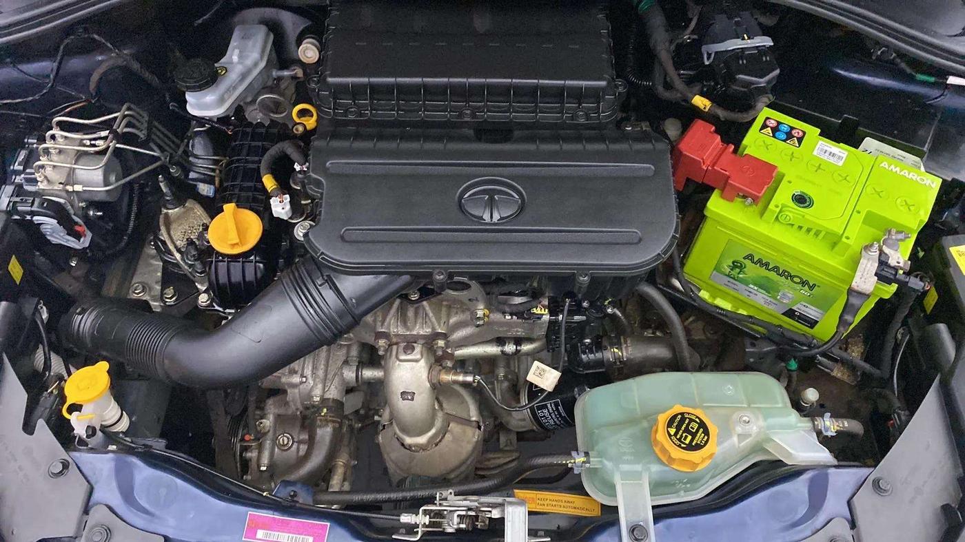 2022 Tata TIGOR XMA PETROL, Petrol, Automatic, 30,336 km, Open Bonet
