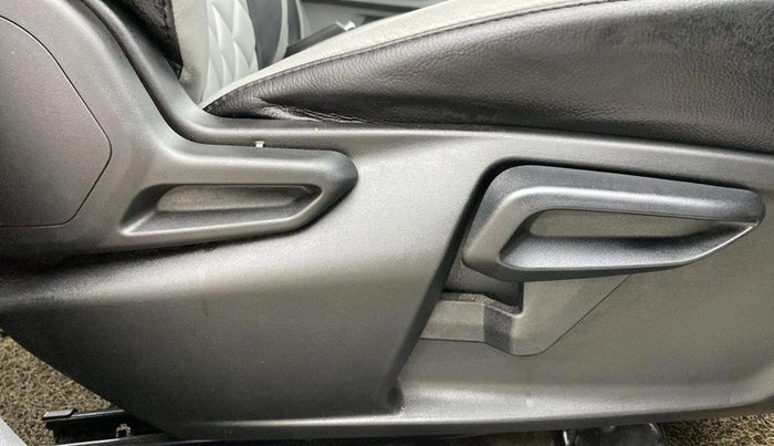 2021 Tata TIGOR XZA PLUS PETROL, Petrol, Automatic, 22,201 km, Driver Side Adjustment Panel