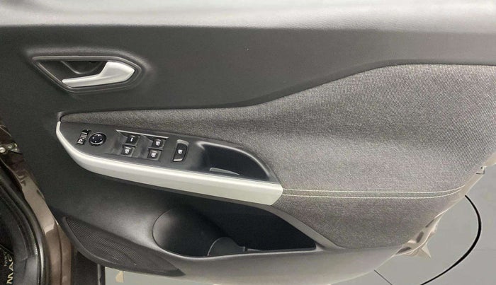 2020 Nissan MAGNITE XV PREMIUM TURBO (O), Petrol, Manual, 15,547 km, Driver Side Door Panels Control
