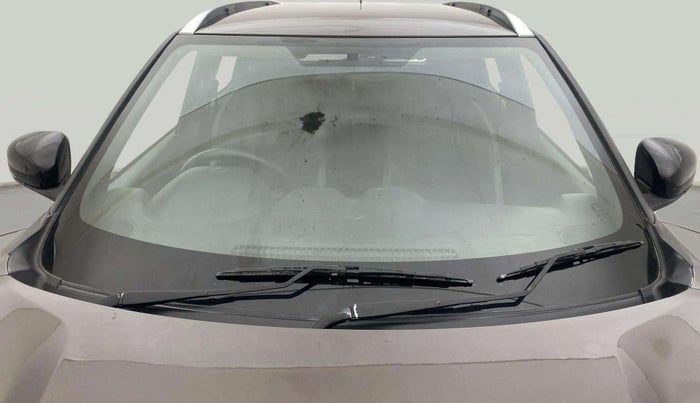 2020 Nissan MAGNITE XV PREMIUM TURBO (O), Petrol, Manual, 15,547 km, Front Windshield