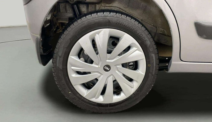 2014 Maruti Wagon R 1.0 VXI, Petrol, Manual, 55,558 km, Right Rear Wheel