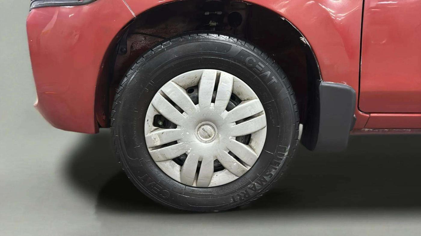 2022 Maruti Alto LXI OPT CNG, CNG, Manual, 23,006 km, Left Front Wheel