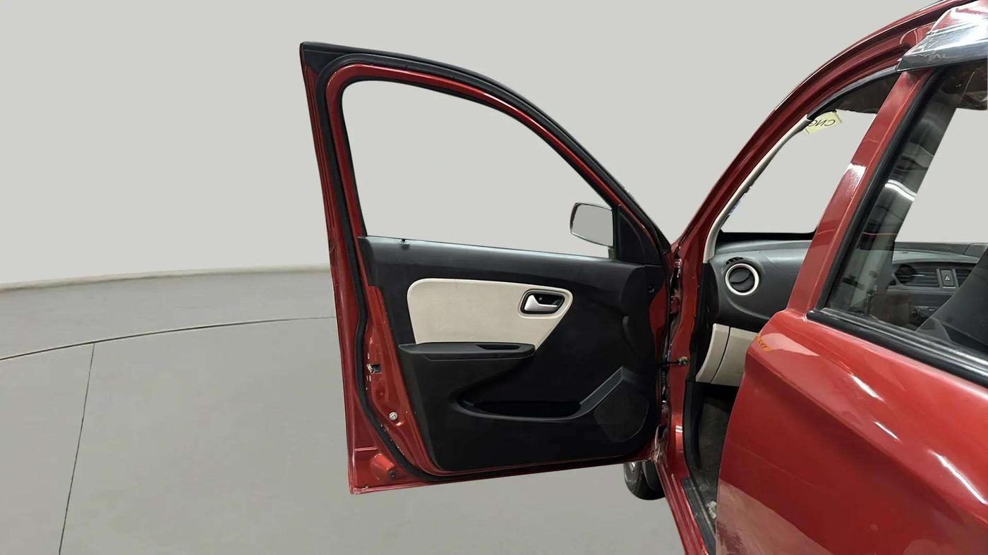 2022 Maruti Alto LXI OPT CNG, CNG, Manual, 23,006 km, LHS Front Door