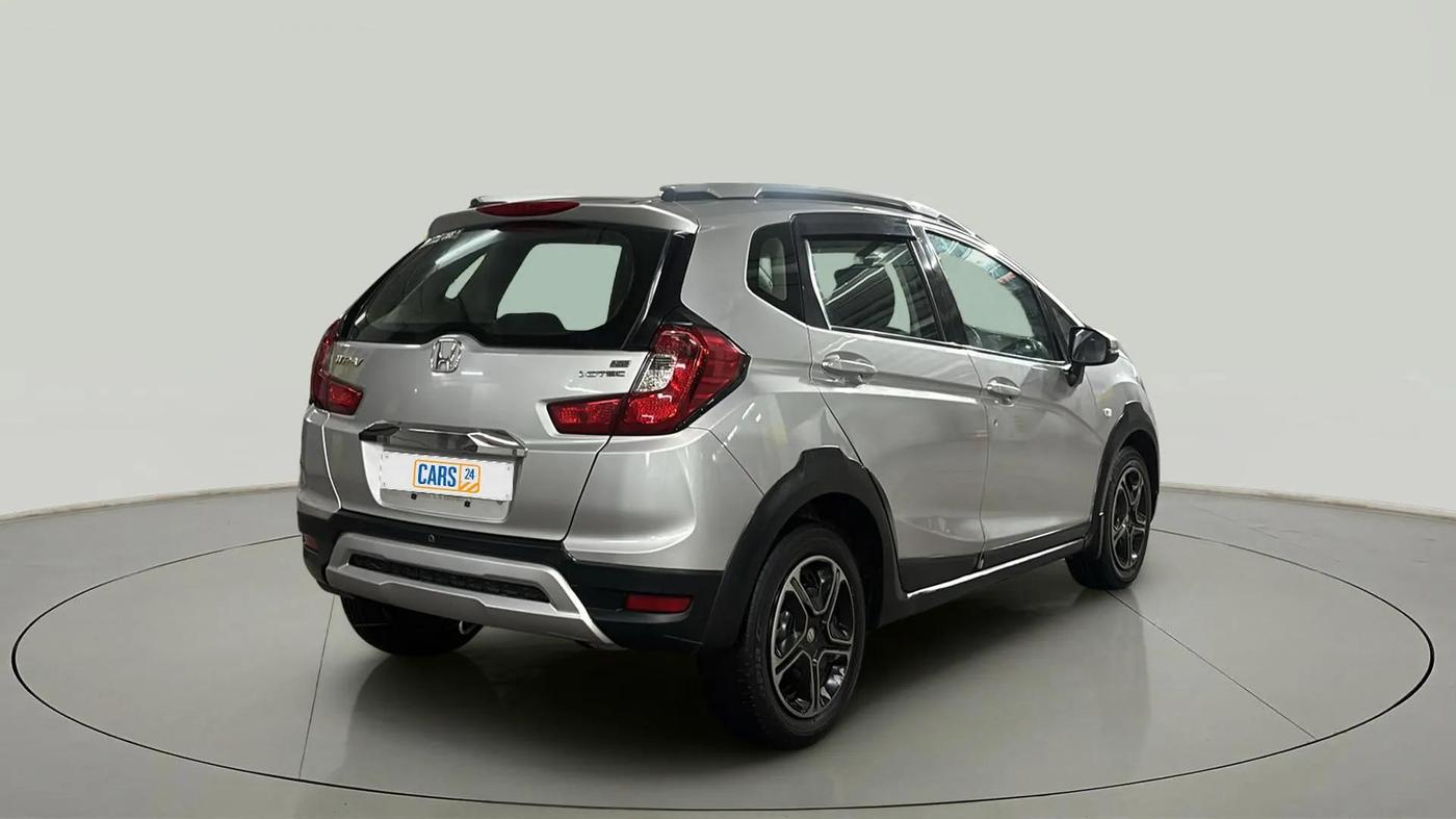 2017 Honda WR-V 1.5L I-DTEC S MT, Diesel, Manual, 38,728 km, Right Back Diagonal
