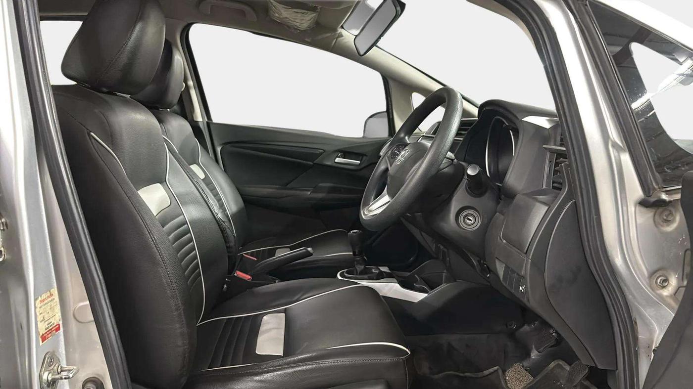2017 Honda WR-V 1.5L I-DTEC S MT, Diesel, Manual, 38,728 km, Right Side Front Door Cabin
