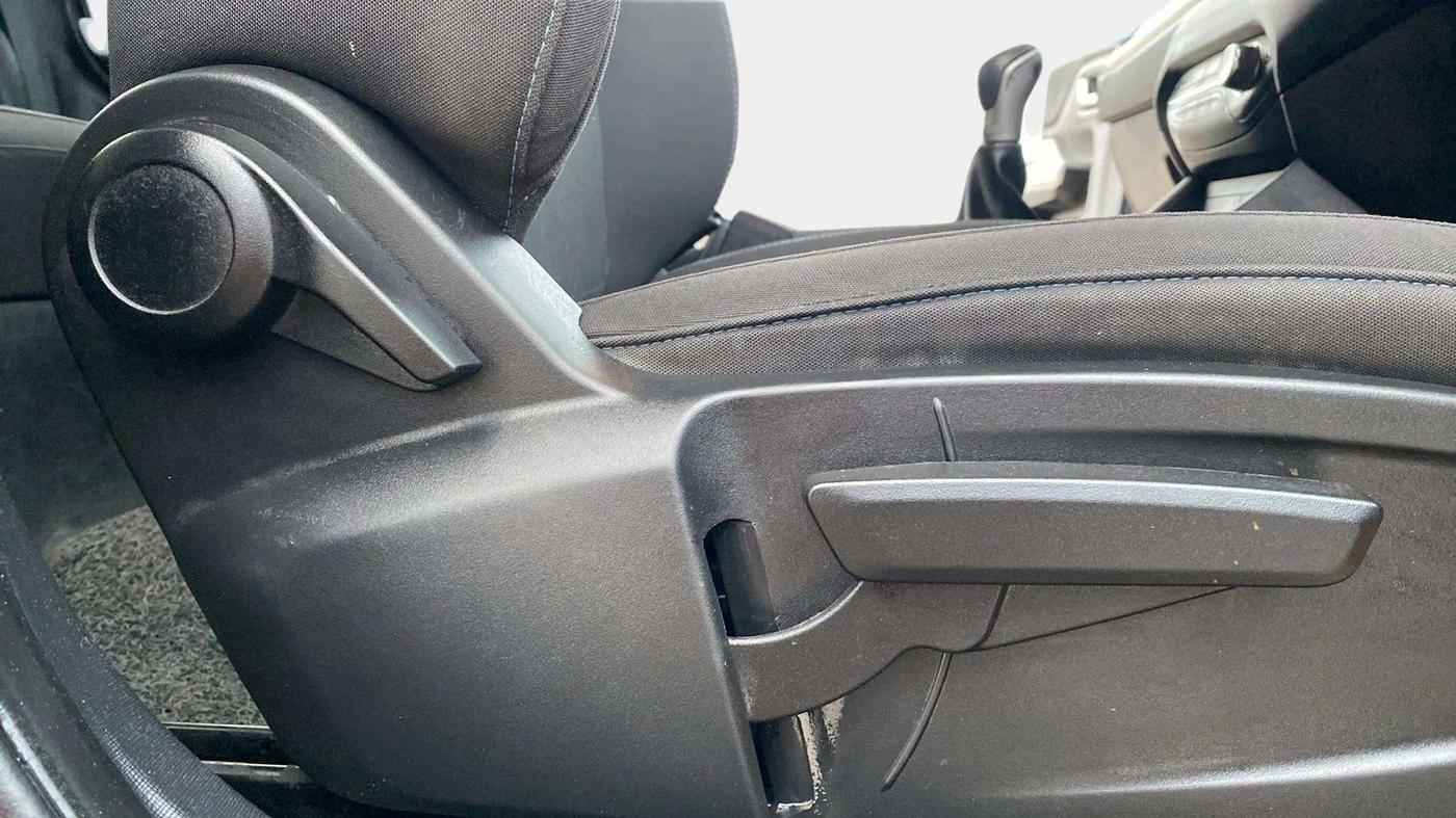 2023 Tata PUNCH CREATIVE  MT, Petrol, Manual, 41,867 km, Driver Side Adjustment Panel