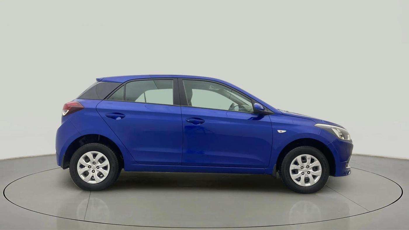 2016 Hyundai Elite i20 MAGNA 1.2, Petrol, Manual, 64,010 km, Right Side View