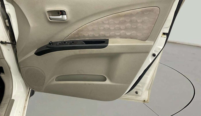2016 Maruti Celerio ZXI, Petrol, Manual, 31,015 km, Driver Side Door Panels Control