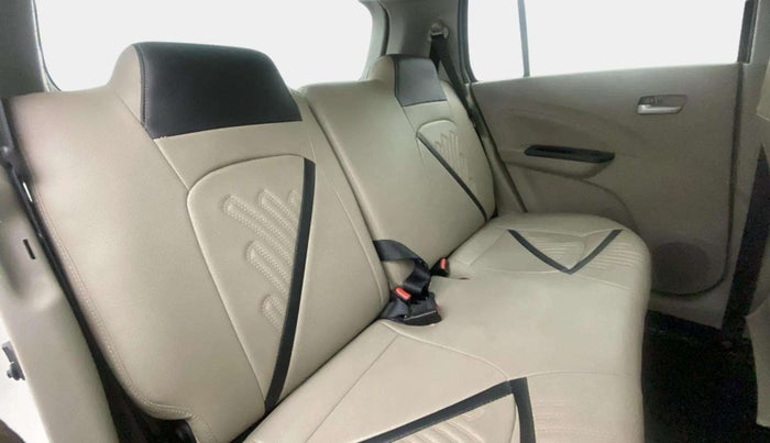 2016 Maruti Celerio ZXI, Petrol, Manual, 31,015 km, Right Side Rear Door Cabin