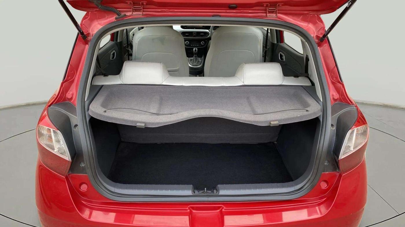 2020 Hyundai GRAND I10 NIOS SPORTZ AMT 1.2 KAPPA VTVT, Petrol, Automatic, 23,162 km, Boot Inside