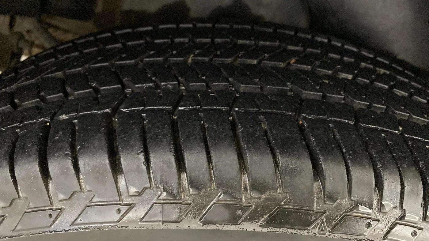 2019 Mahindra XUV500 W9 AT, Diesel, Automatic, 32,691 km, Right Rear Tyre Tread