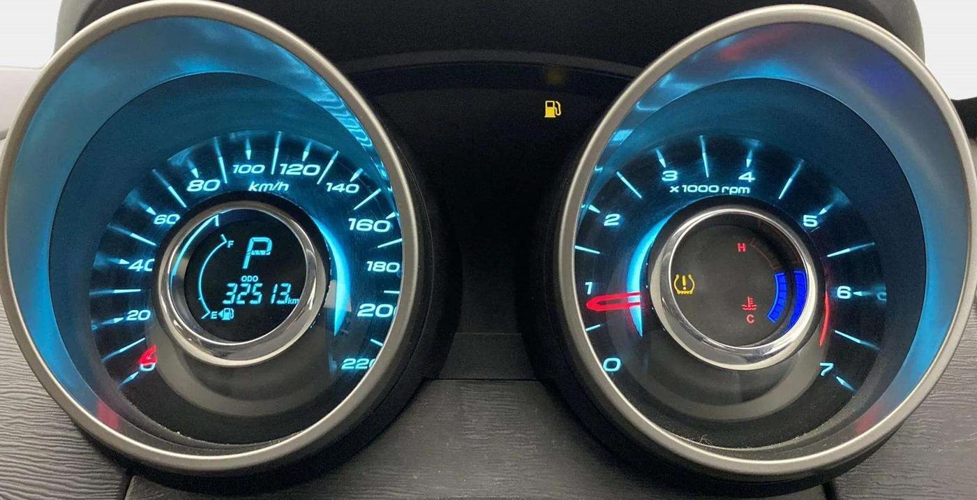 2019 Mahindra XUV500 W9 AT, Diesel, Automatic, 32,691 km, Odometer Image