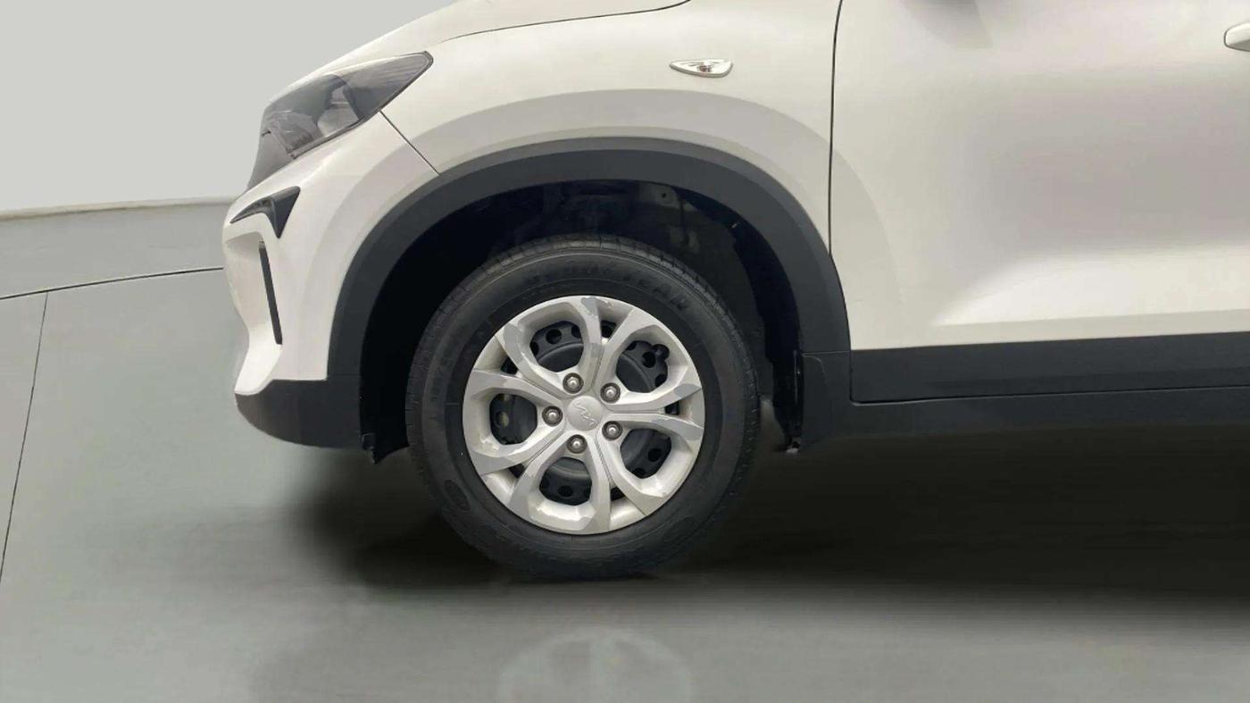 2022 KIA SONET HTE 1.5, Diesel, Manual, 48,062 km, Left Front Wheel