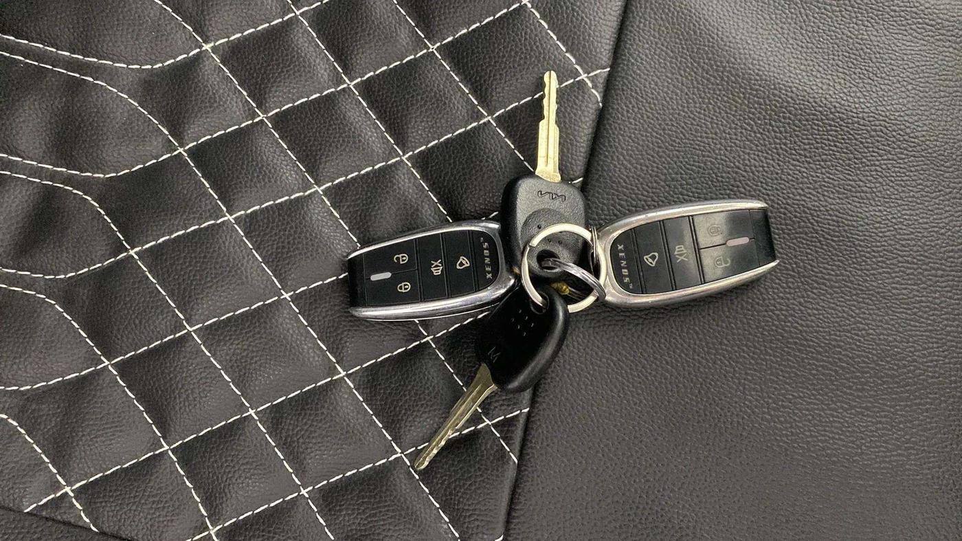 2022 KIA SONET HTE 1.5, Diesel, Manual, 48,062 km, Key Close Up