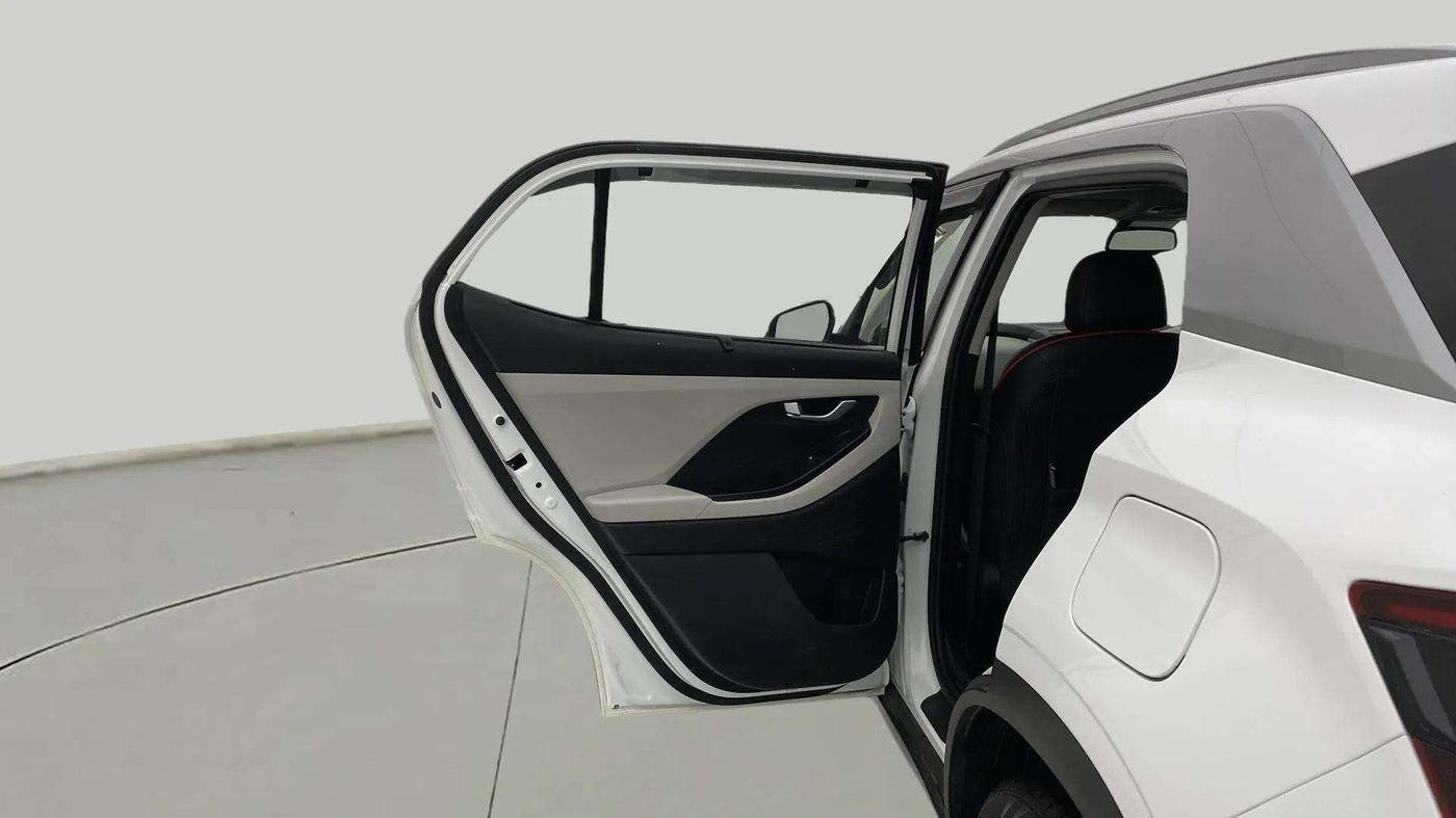 2023 Hyundai Creta SX 1.5 PETROL, Petrol, Manual, 24,954 km, LHS Rear Door