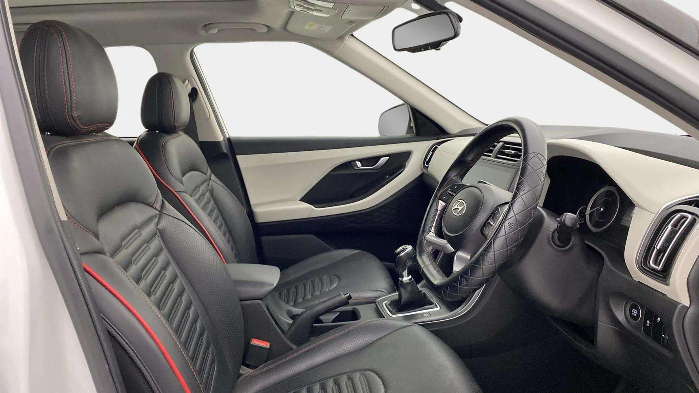 2023 Hyundai Creta SX 1.5 PETROL, Petrol, Manual, 24,954 km, Right Side Front Door Cabin