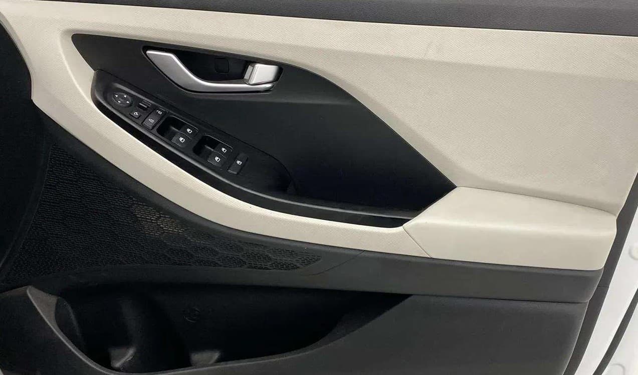 2023 Hyundai Creta SX 1.5 PETROL, Petrol, Manual, 24,954 km, Driver Side Door Panels Control
