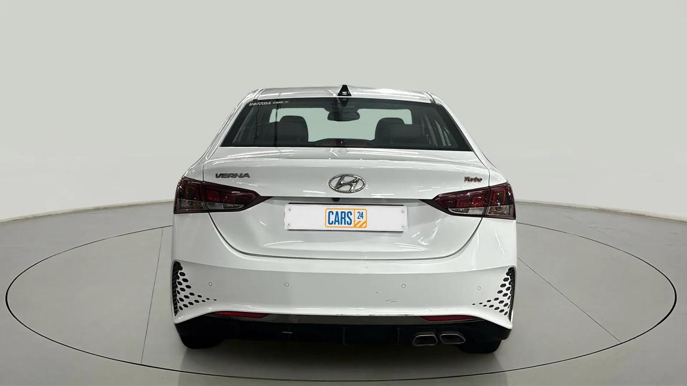 2021 Hyundai Verna SX (O) 1.0 TURBO DCT, Petrol, Automatic, 21,143 km, Back/Rear