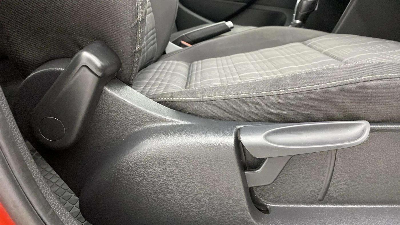2019 Volkswagen Polo GT TSI AT, Petrol, Automatic, 78,323 km, Driver Side Adjustment Panel