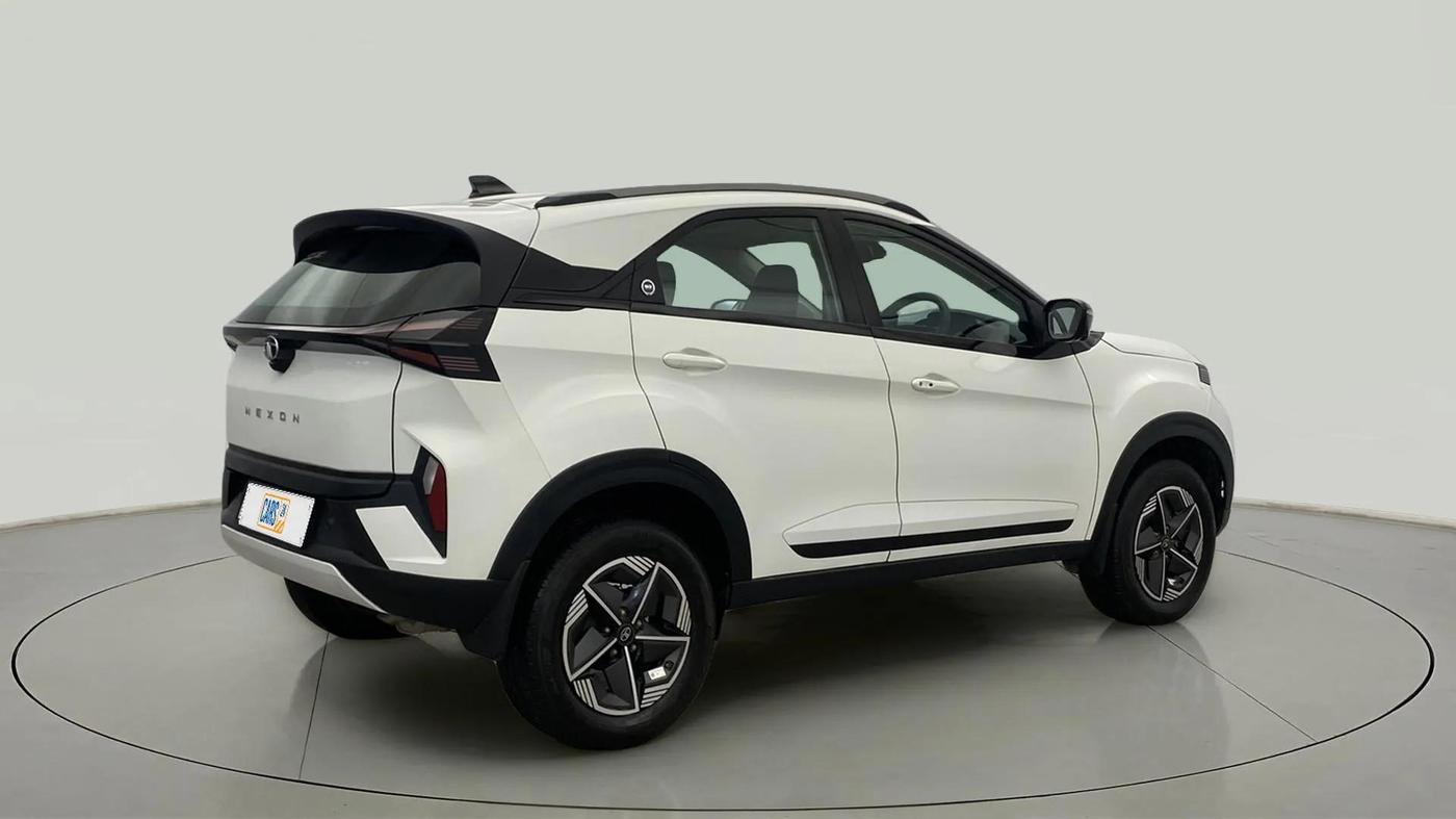 2023 Tata NEXON CREATIVE + SUNROOF 1.2 PETROL, Petrol, Manual, 25,144 km, Right Back Diagonal
