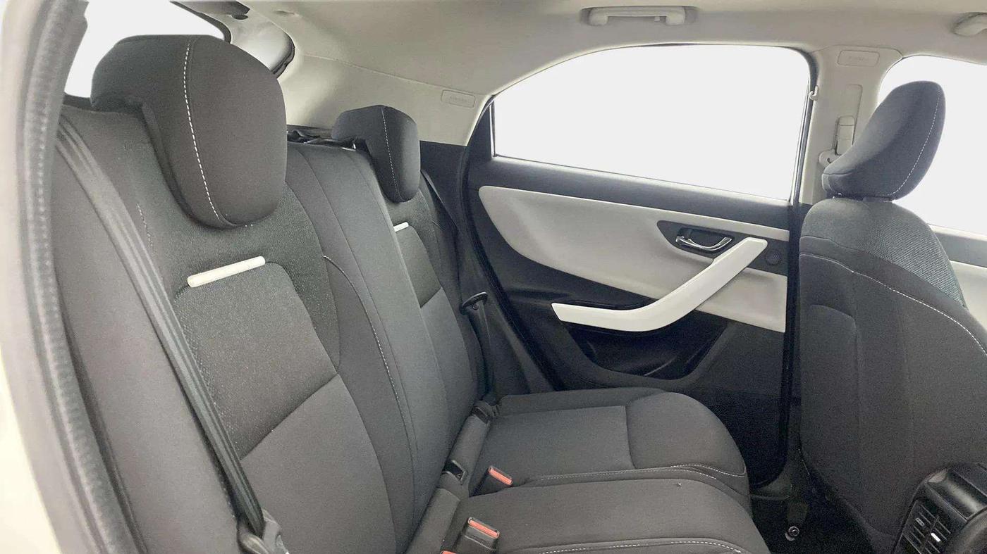 2023 Tata NEXON CREATIVE + SUNROOF 1.2 PETROL, Petrol, Manual, 25,144 km, Right Side Rear Door Cabin