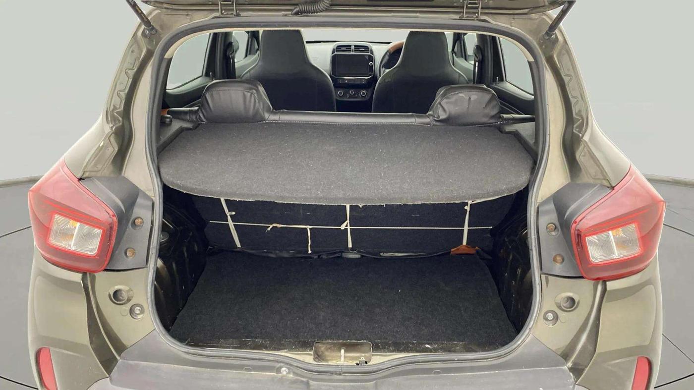 2021 Renault Kwid RXT 1.0 (O), Petrol, Manual, 24,542 km, Boot Inside