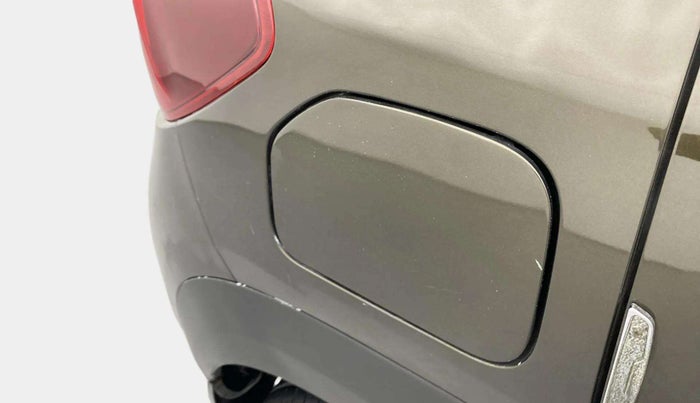 2021 Renault Kwid RXT 1.0 (O), Petrol, Manual, 24,450 km, Right quarter panel - Slightly dented
