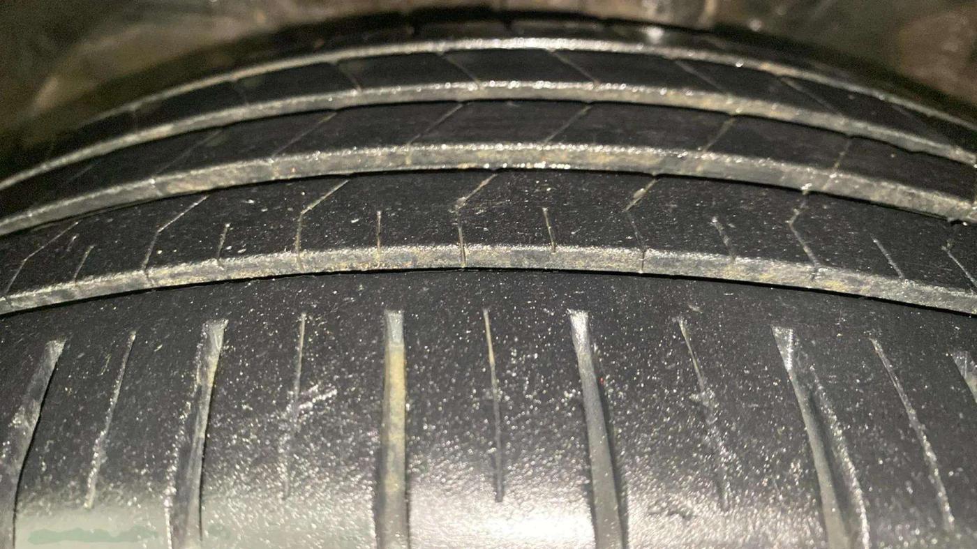 2019 Maruti Baleno ALPHA CVT PETROL 1.2, Petrol, Automatic, 94,392 km, Left Front Tyre Tread