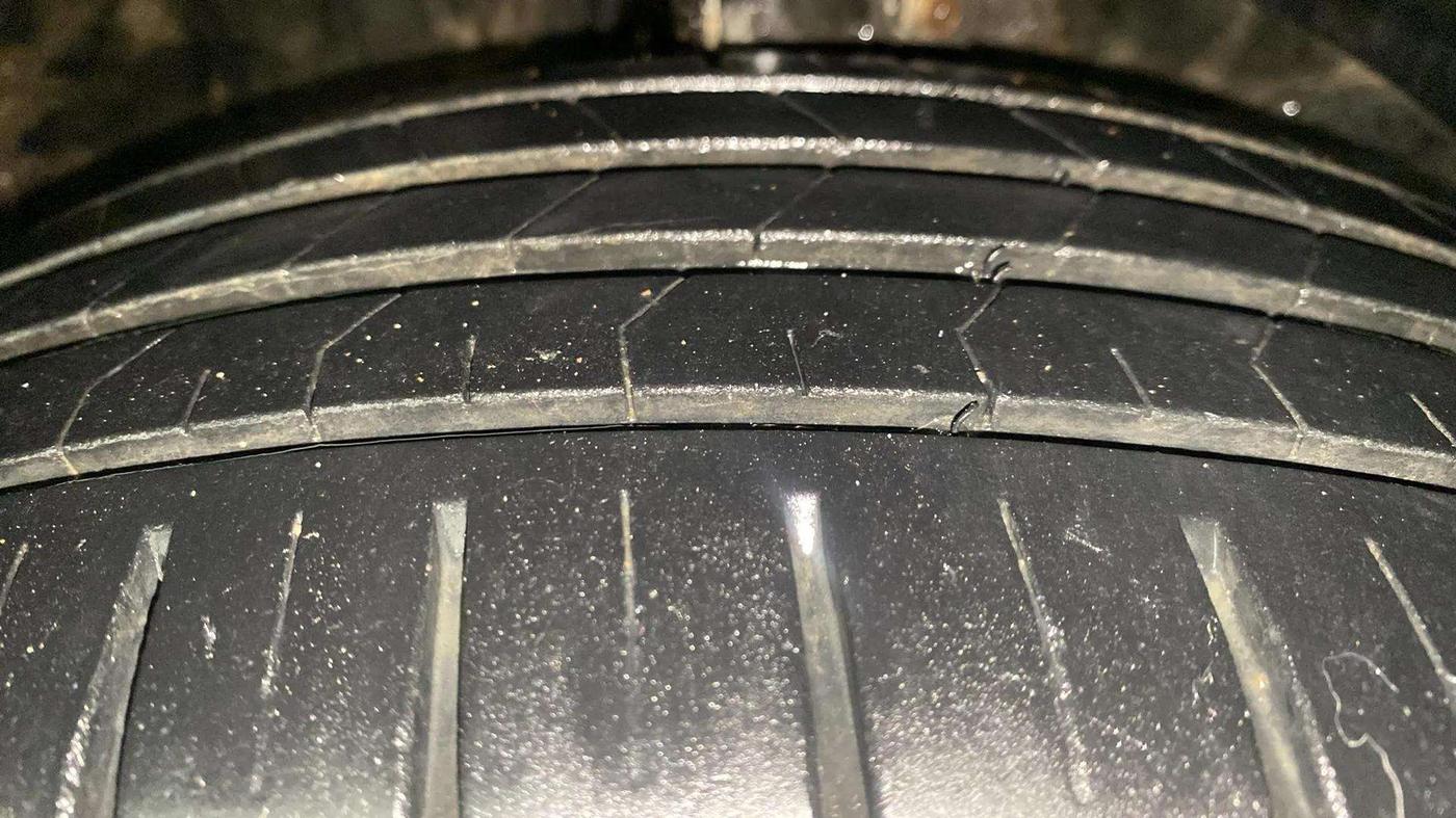 2019 Maruti Baleno ALPHA CVT PETROL 1.2, Petrol, Automatic, 94,392 km, Right Front Tyre Tread