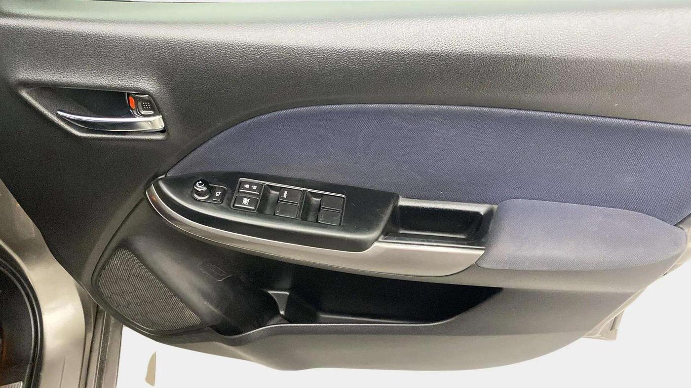 2019 Maruti Baleno ALPHA CVT PETROL 1.2, Petrol, Automatic, 94,392 km, Driver Side Door Panels Control