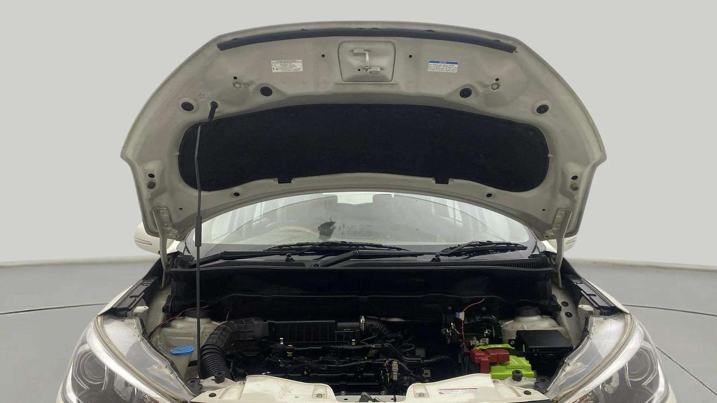 2022 Maruti Ertiga ZXI AT SHVS, Petrol, Automatic, 32,191 km, Open Bonet