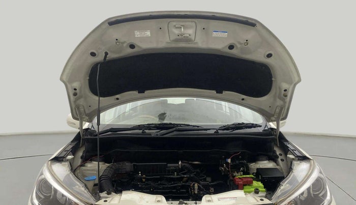 2022 Maruti Ertiga ZXI AT SHVS, Petrol, Automatic, 32,123 km, Open Bonet