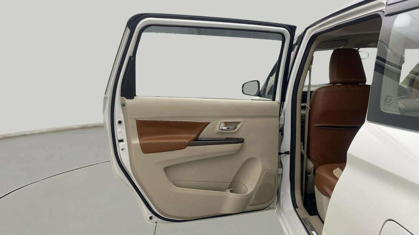 2022 Maruti Ertiga ZXI AT SHVS, Petrol, Automatic, 32,191 km, LHS Rear Door