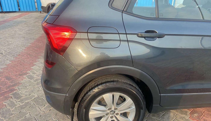 2021 Skoda KUSHAQ AMBITION 1.0L TSI AT, Petrol, Automatic, 34,591 km, Right quarter panel - Paint has minor damage