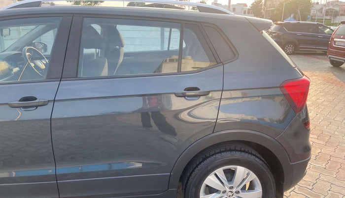2021 Skoda KUSHAQ AMBITION 1.0L TSI AT, Petrol, Automatic, 34,591 km, Rear left door - Slightly dented