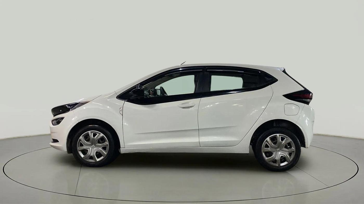 2021 Tata ALTROZ XT PETROL, Petrol, Manual, 27,758 km, Left Side
