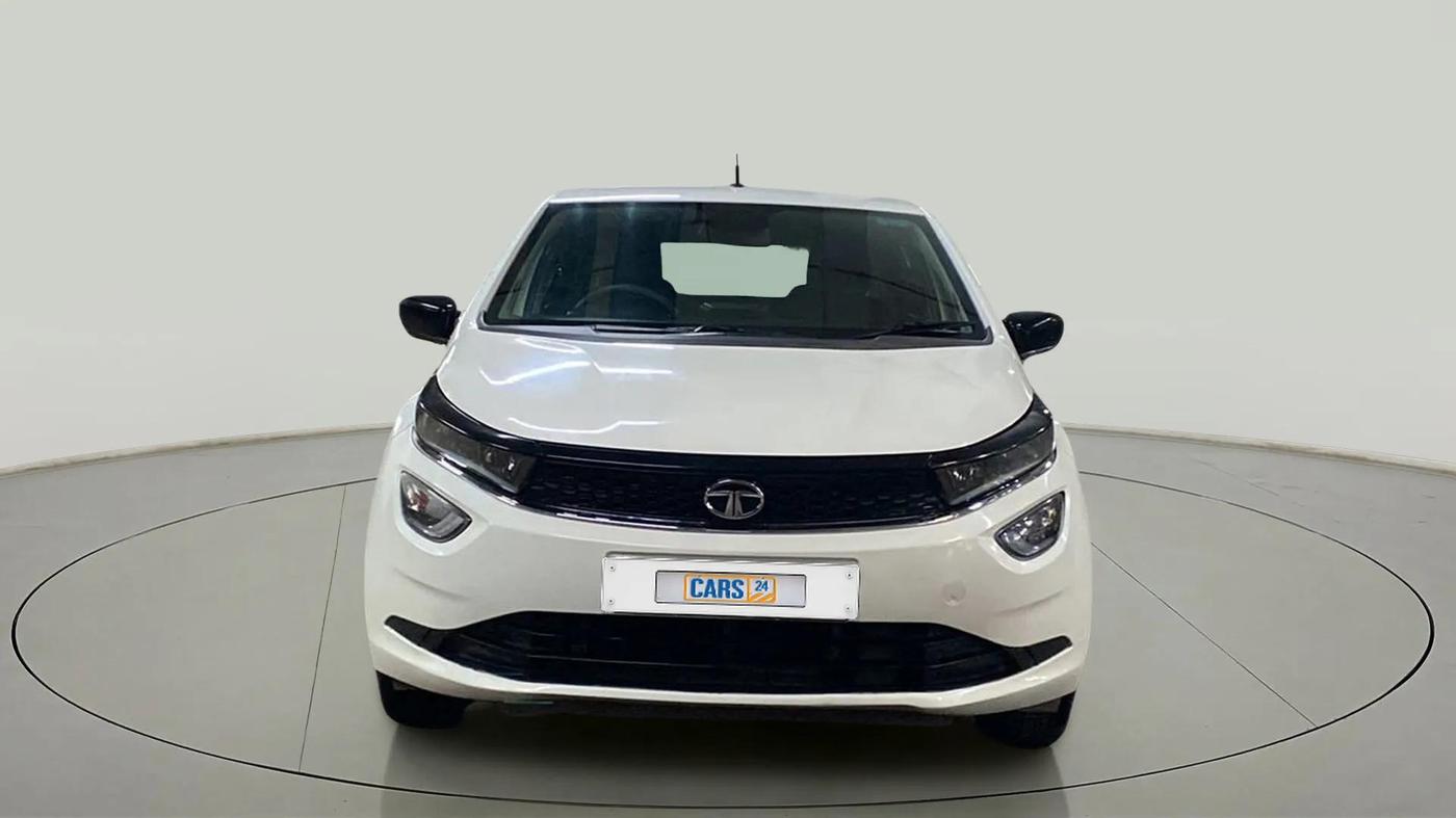 2021 Tata ALTROZ XT PETROL, Petrol, Manual, 27,758 km, Front