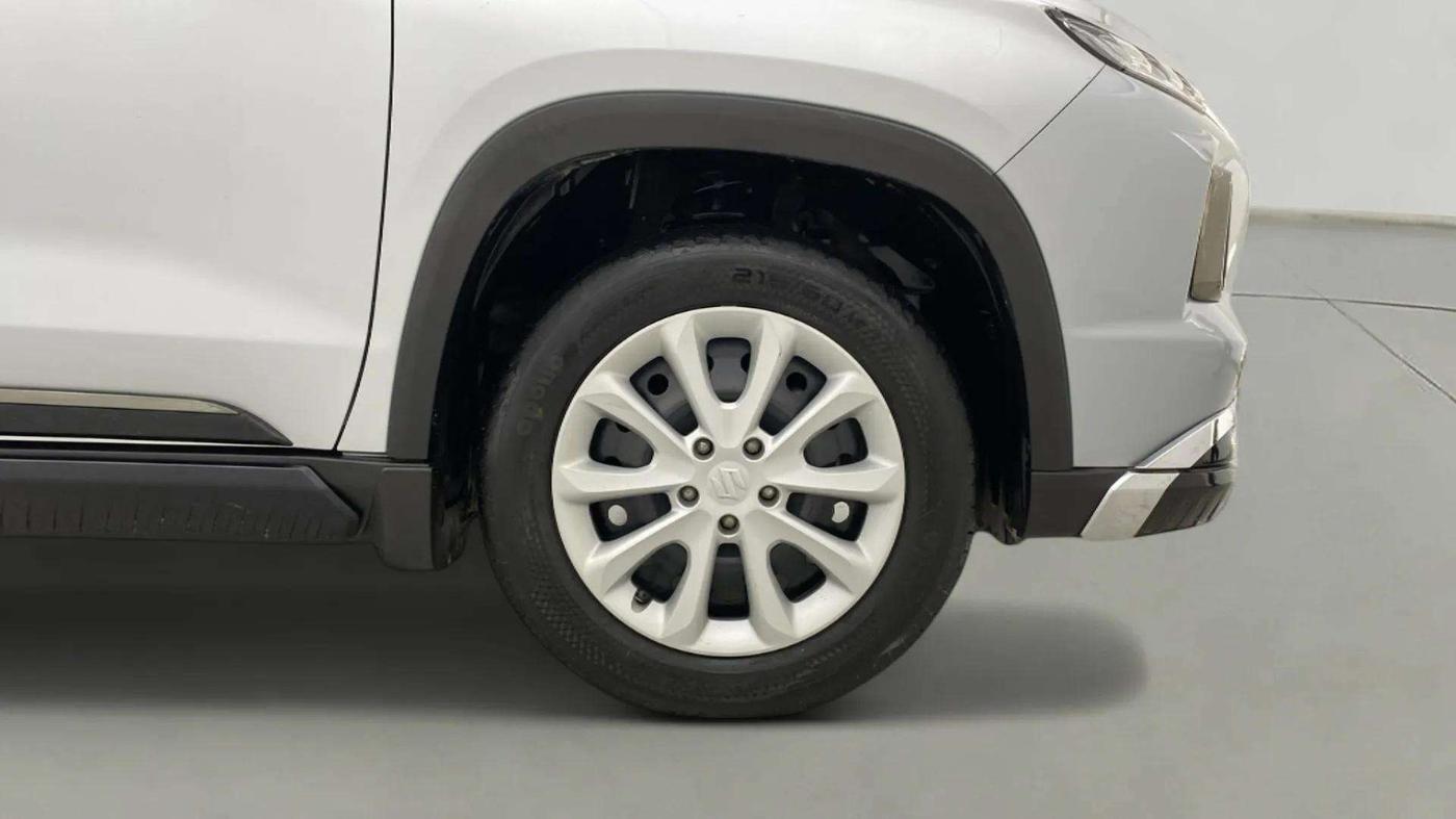 2023 Maruti Grand Vitara DELTA SMART HYBRID, Petrol, Manual, 36,468 km, Right Front Wheel