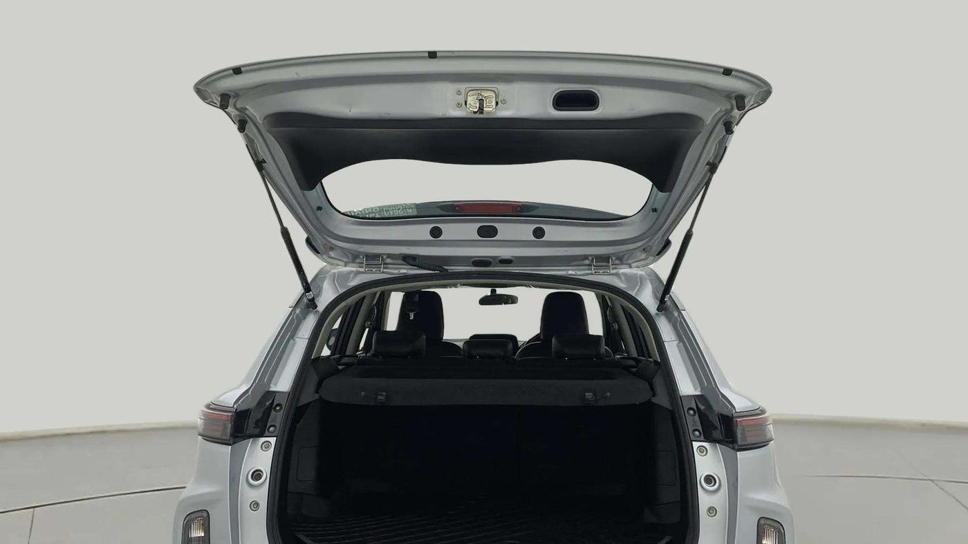 2023 Maruti Grand Vitara DELTA SMART HYBRID, Petrol, Manual, 36,468 km, Boot Door Open