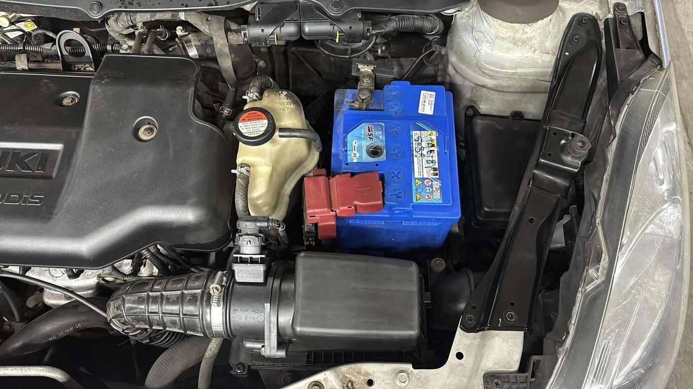 2015 Maruti Swift Dzire VDI, Diesel, Manual, 78,563 km, Engine View - Left