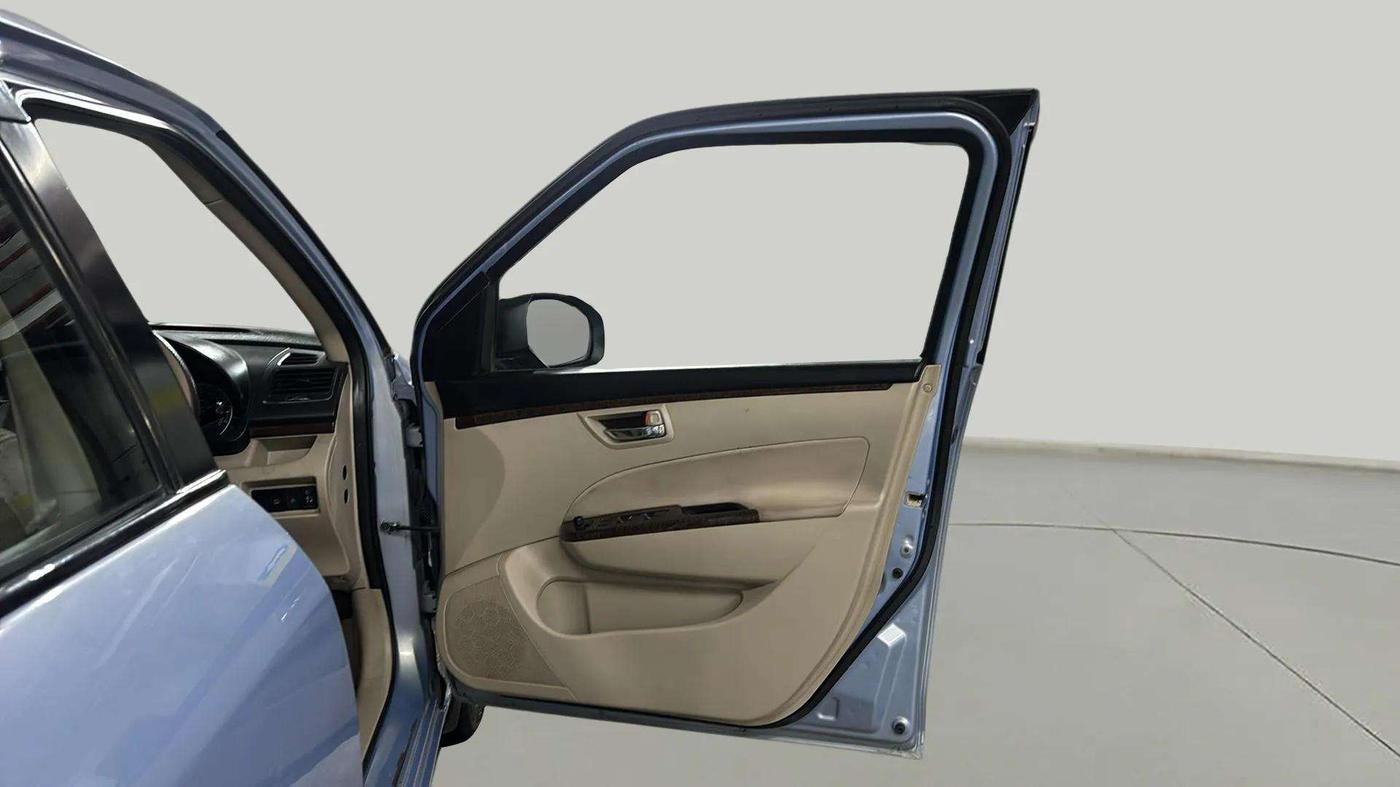 2015 Maruti Swift Dzire VDI, Diesel, Manual, 78,563 km, RHS Front Door