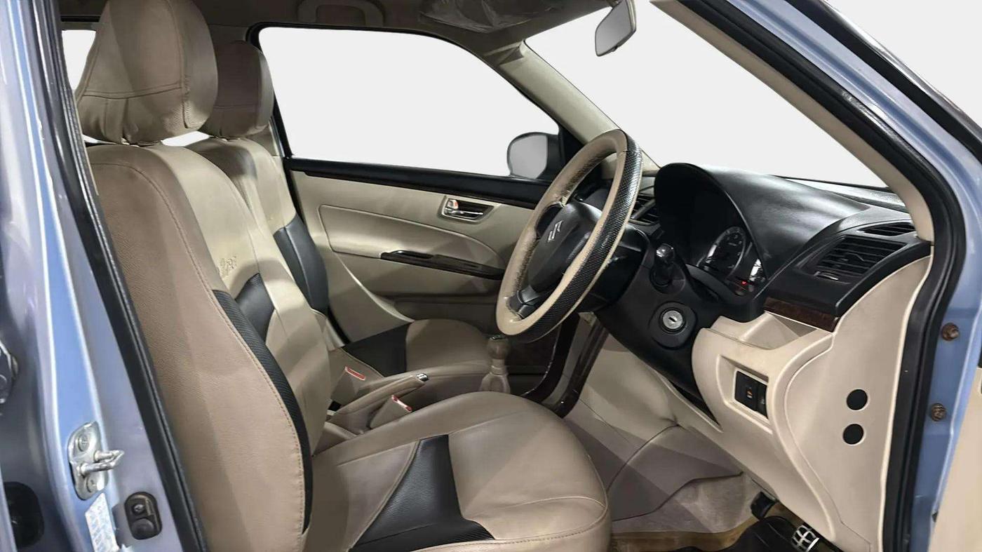 2015 Maruti Swift Dzire VDI, Diesel, Manual, 78,563 km, Right Side Front Door Cabin