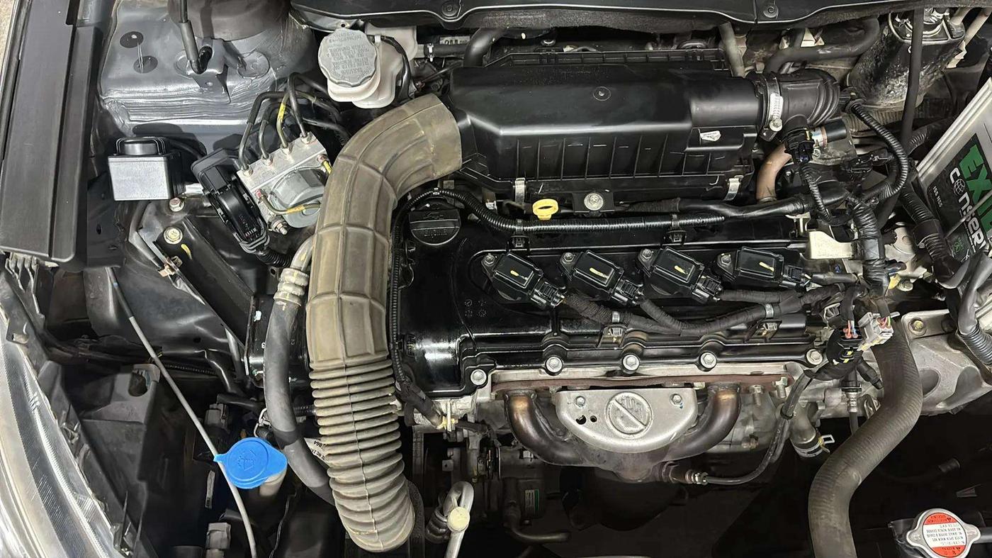 2020 Maruti Ciaz ALPHA 1.5 SHVS PETROL, Petrol, Manual, 49,434 km, Engine View - Right