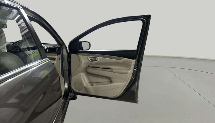 2020 Maruti Ciaz ALPHA 1.5 SHVS PETROL, Petrol, Manual, 49,434 km, RHS Front Door